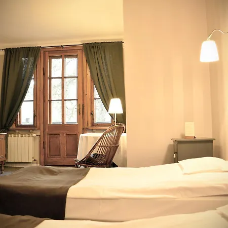 Lesny Dworek Maison d'hôtes Wyszków