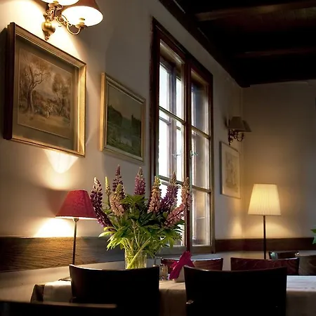 Lesny Dworek Guest house