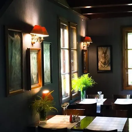 Penzion Lesny Dworek 3*